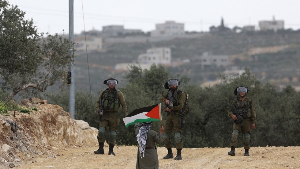 مواجهات بين الفلسطينيين والجيش الإسرائيلي في جبل صبيح