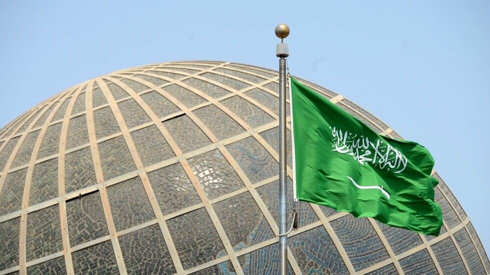 السعودية.. التضخم ينخفض إلى 2.7 %