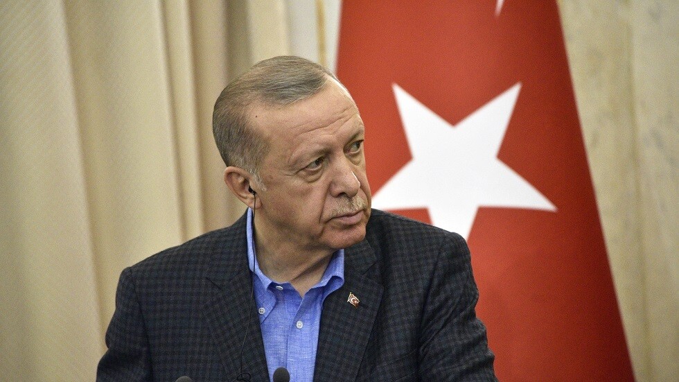 أردوغان يتصل هاتفيا بالبرهان وحميدتي
