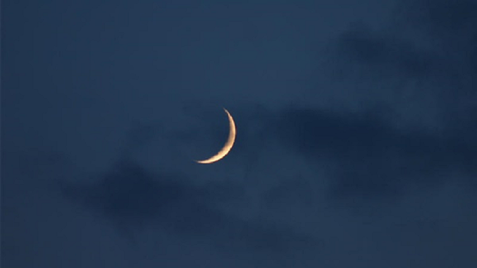 دولة عربية تعلن السبت أول أيام عيد الفطر