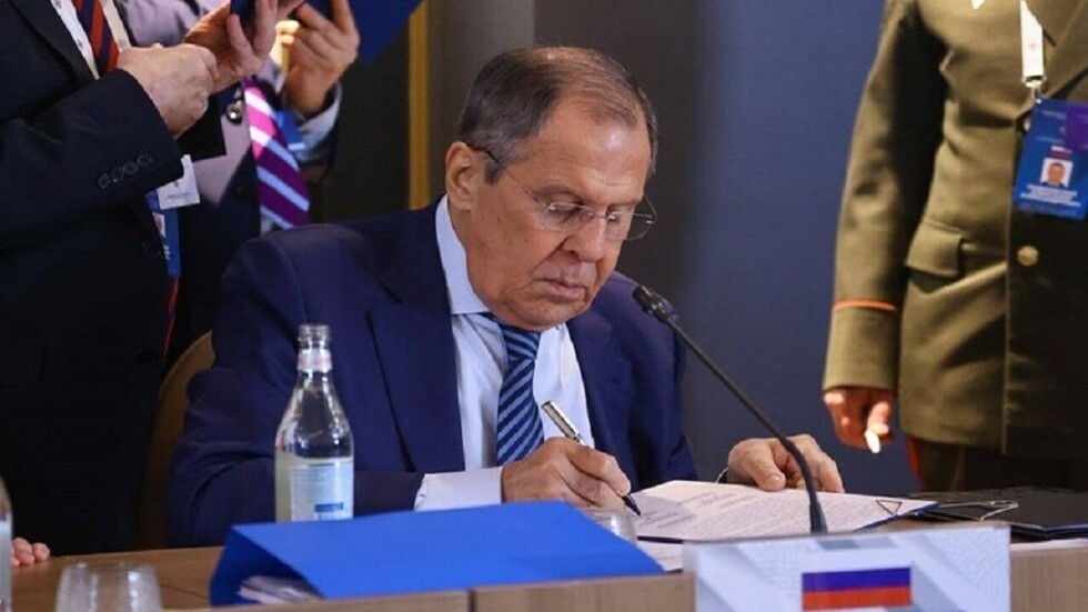 لافروف: روسيا تواصل تصدير الحبوب والأسمدة رغم "مساعدة" الأمم المتحدة