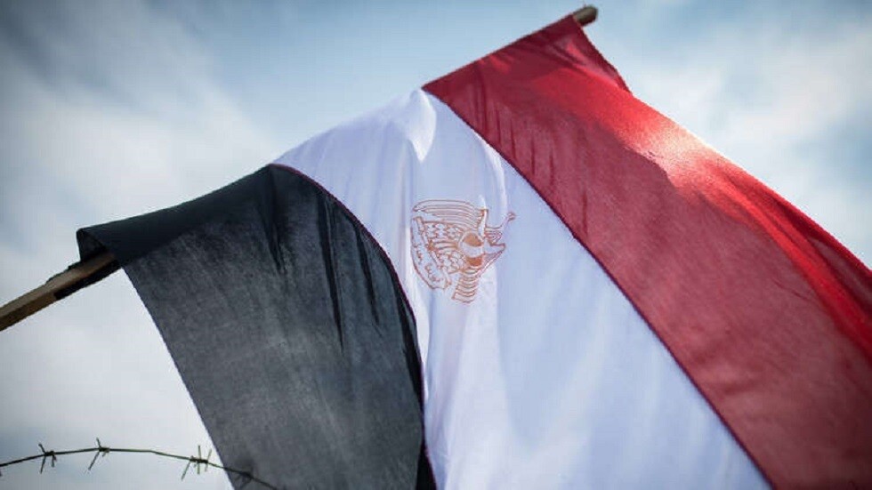 صاحبة كشك بقالة في مصر: 