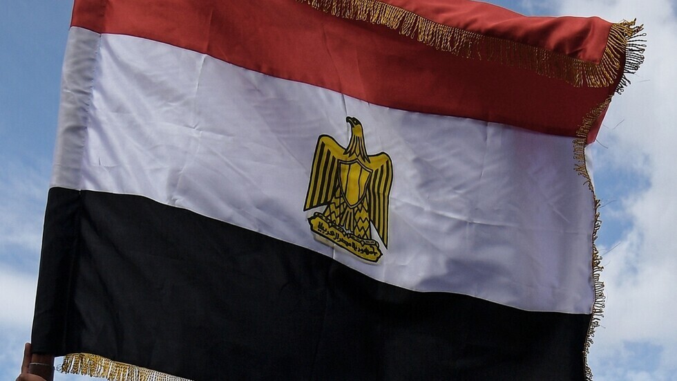 مصر.. نجاح أول عملية جراحية بالحبل الشوكي لرضيع عمره يوم واحد (صور)