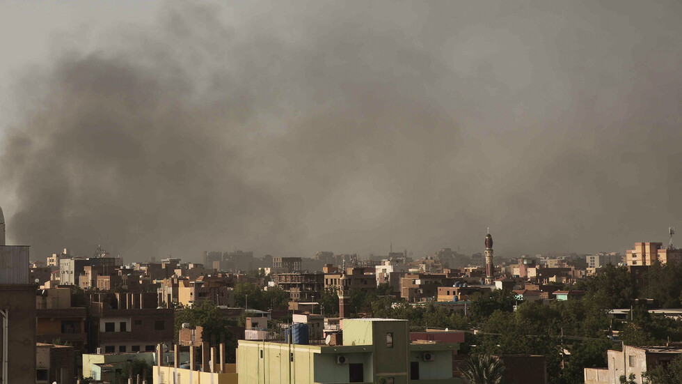 بنك السودان المركزي: انتظام العمل بمعظم الفروع في الولايات ولا خوف على الودائع