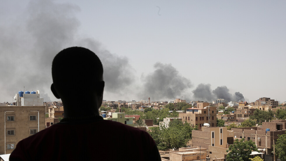 الشرطة السودانية تنظم حملات واسعة لمحاربة الجريمة والتسيب في البلاد
