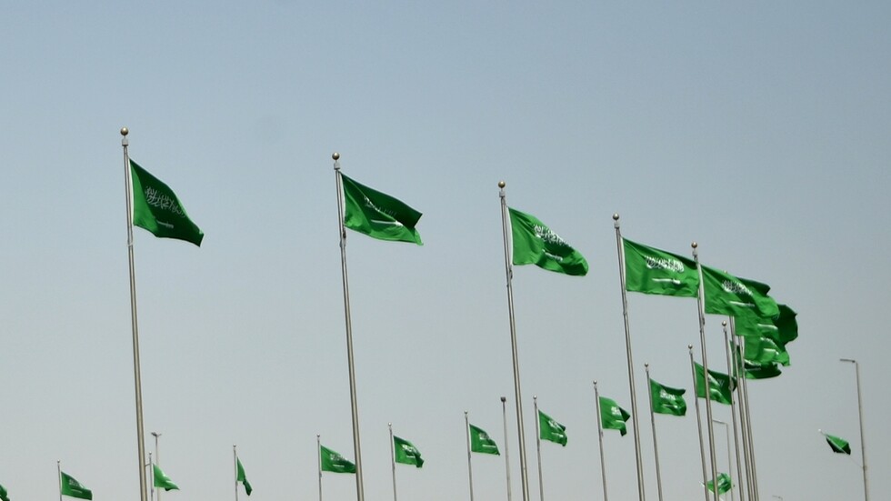 السعودية.. الداخلية تصدر بيانا بشأن إعدام  مواطن ارتكب جريمة مروعة بحق ابنه الرضيع