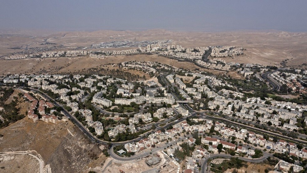 إعلام إسرائيلي: بعض مستوطنات الجنوب تحولت إلى مدن أشباح بعد هروب السكان