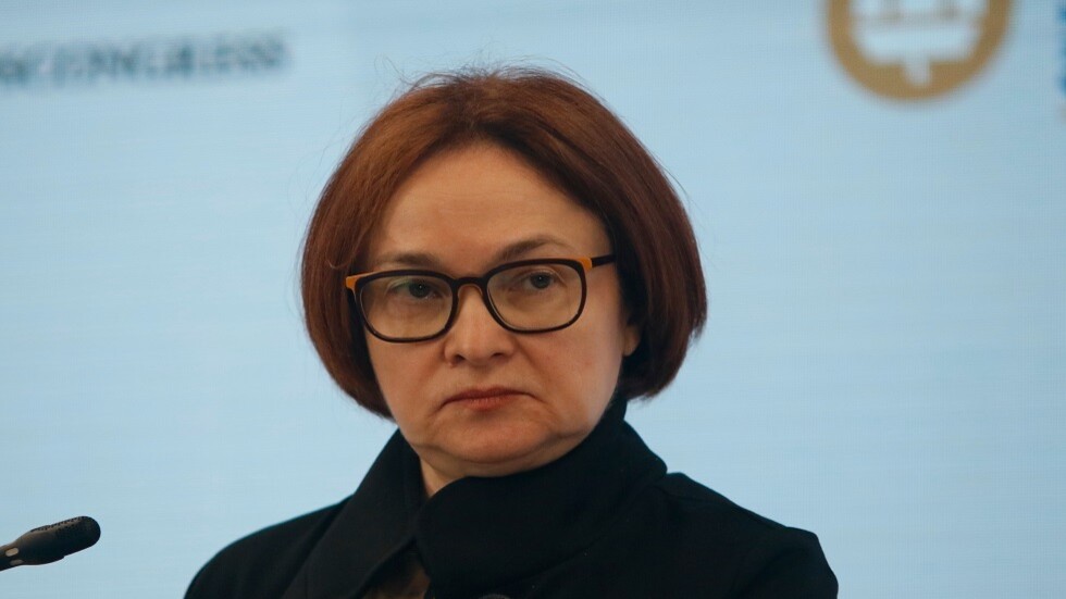 خبير لـRT: هكذا انتصرت نابيولينا الروسية على يلين الأمريكية