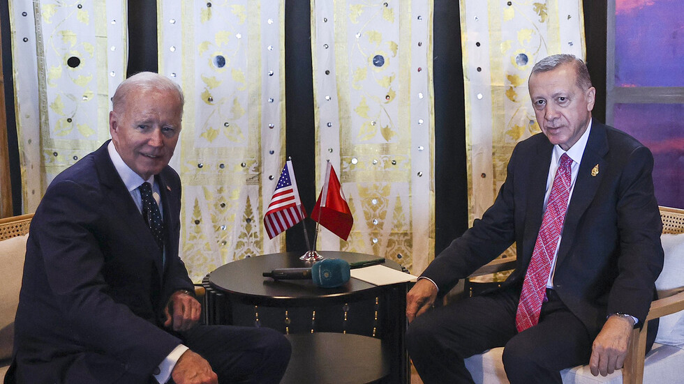 أردوغان: بايدن كان يتحدث عن إقصائي ثم تراجع عن كلامه