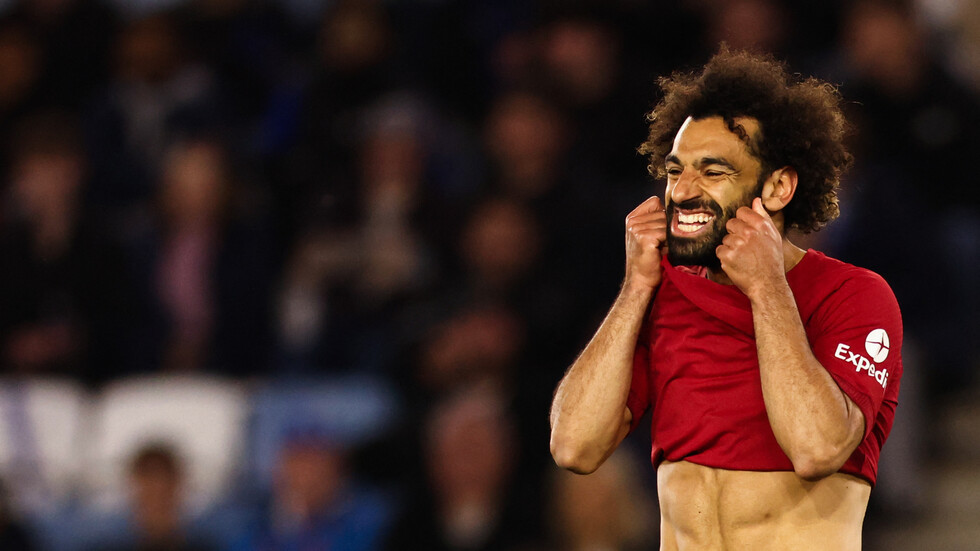 محمد صلاح يطيح برقم أسطورة يونايتد