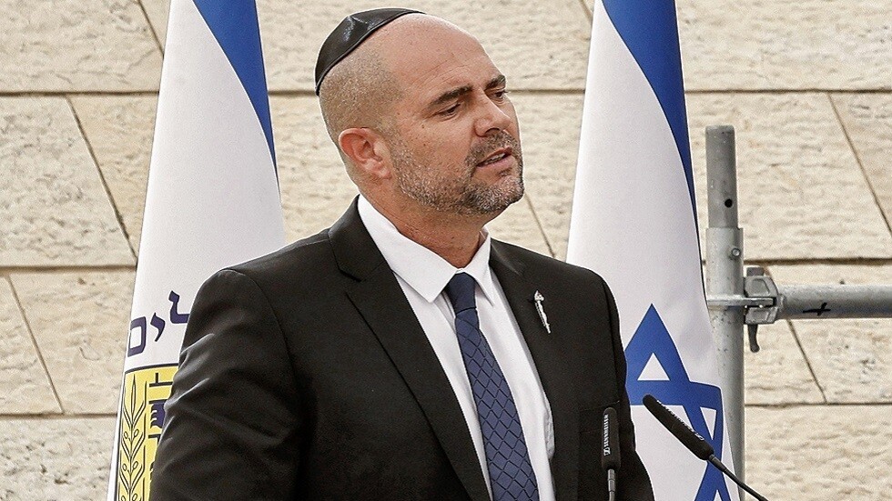 "زيارتي أصبحت ممكنة بفضل القيادة الرائدة للملك".. رئيس الكنيست الإسرائيلي يتوجه إلى المغرب