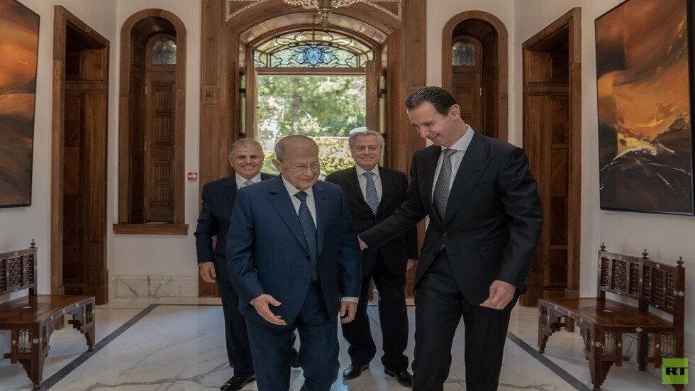 الأسد يستقبل عون في دمشق بعد قطيعة دامت 14 عاما ويتحدث عن مصدر قوة لبنان