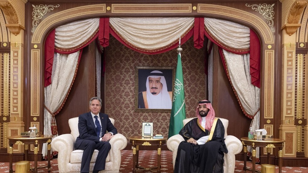 بلينكن يتحدث عن لقائه مع بن سلمان ويثير تفاعلا (فيديو)
