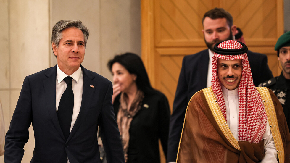 ابن فرحان يؤكد متانة العلاقات السعودية الأمريكية وبلينكن يشدد على تعزيز شراكة واشنطن في المنطقة