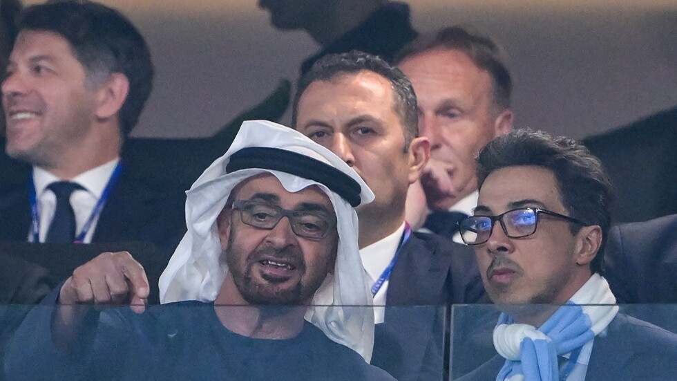 أول تعليق للشيخ منصور بن زايد آل نهيان على فوز مانشستر سيتي التاريخي