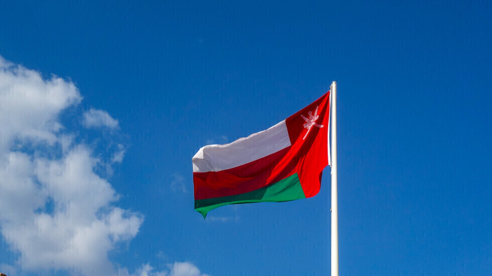 "اختبار العربي" يثير ضجة في سلطنة عمان
