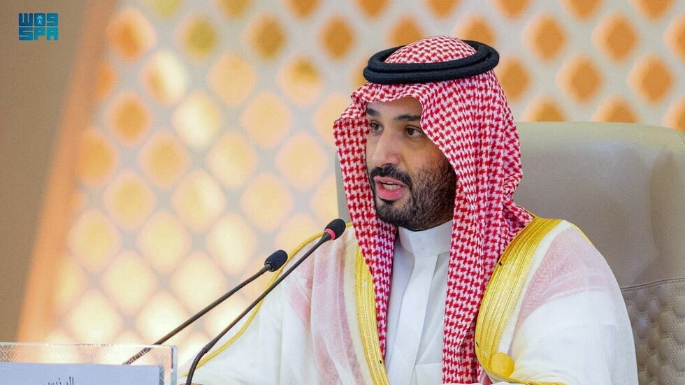 ولي العهد السعودي يتوجه إلى باريس في زيارة رسمية