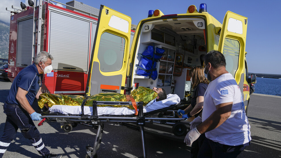 اليونان تعلن حدادا وطنيا لثلاثة أيام إثر غرق مهاجرين