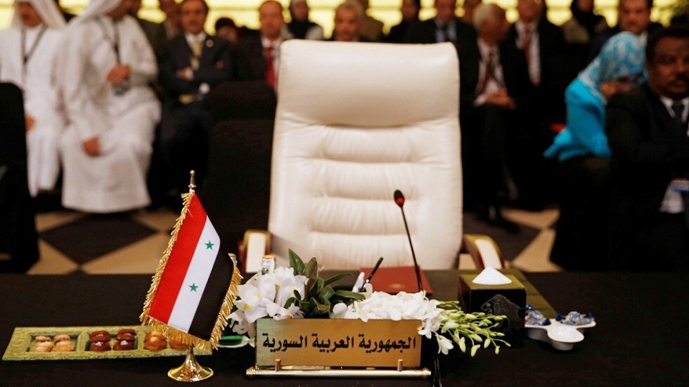باحث مصري يعلق لـRT على أسباب تأجيل الدول العربية مساعدة سوريا بعد قمة السعودية