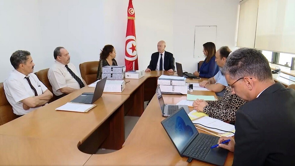 تونس.. قيس سعيد يحث لجنة الصلح الجزائي على مزيد من العمل لاسترجاع الأموال المنهوبة (فيديو)