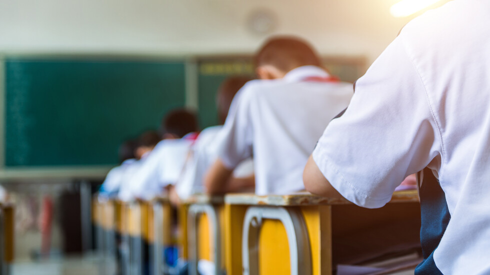 مصر.. امتحان الكيمياء للثانوية العامة يثير ضجة ووزير التربية والتعليم يوضح