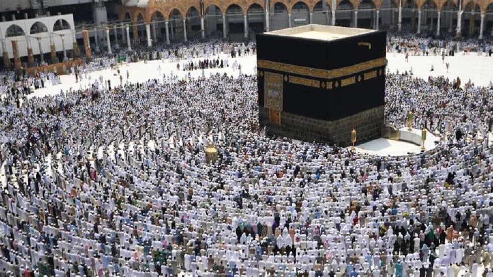 111 عاما.. وفاة أكبر حجاج إيران سنا في منى بعد إتمامه الشعائر المقدسة  (صور)