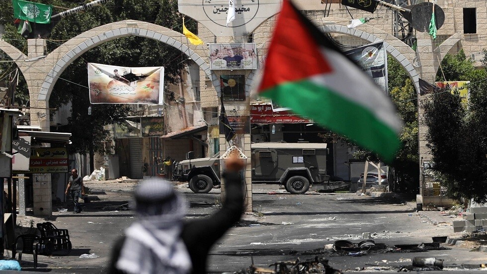 "أ. ف. ب": مخيم جنين رمز النضال الفلسطيني ولهذا تركز إسرائيل ضرباتها عليه