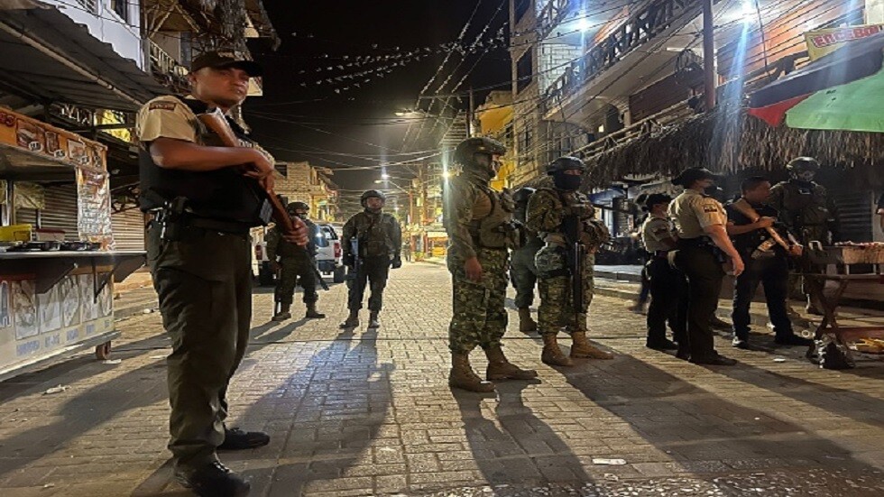 10 قتلى بهجومين مسلحين في الإكوادور