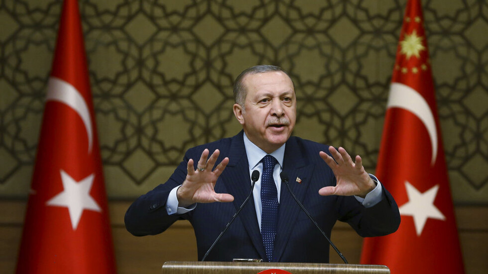 أردوغان يستذكر ليلة الانقلاب ويكشف كيف أفلت من الانقلابيين وإلا لكان في عداد الشهداء
