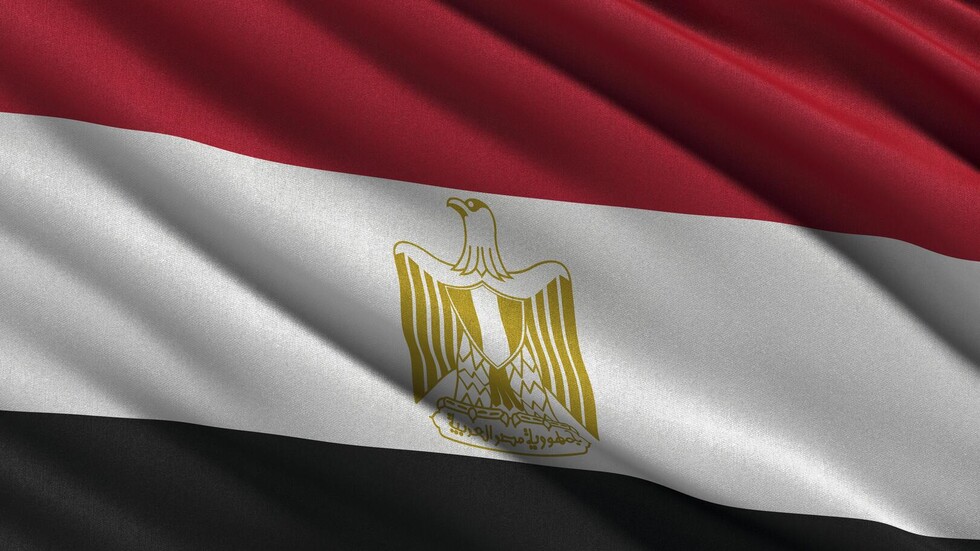 من قمة 