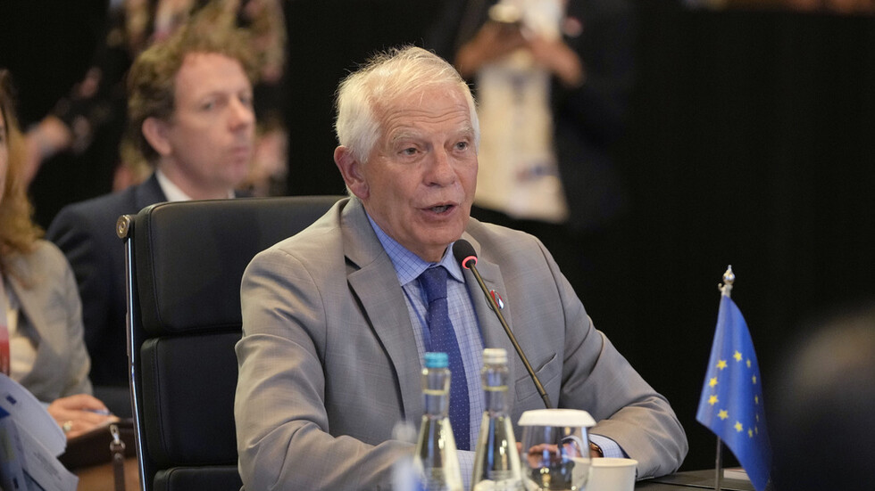 بوريل: روسيا تجعل بلدان العالم