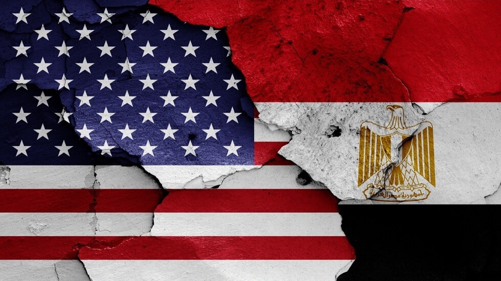 "وول ستريت جورنال": مصر لا ترضخ للضغوط الأمريكية بتزويد أوكرانيا بالأسلحة