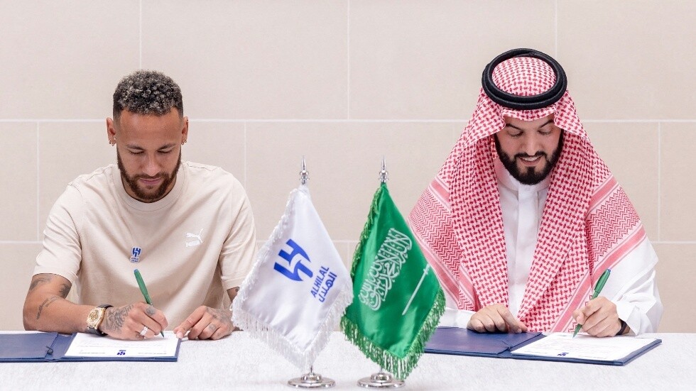 نيمار يكشف سر 