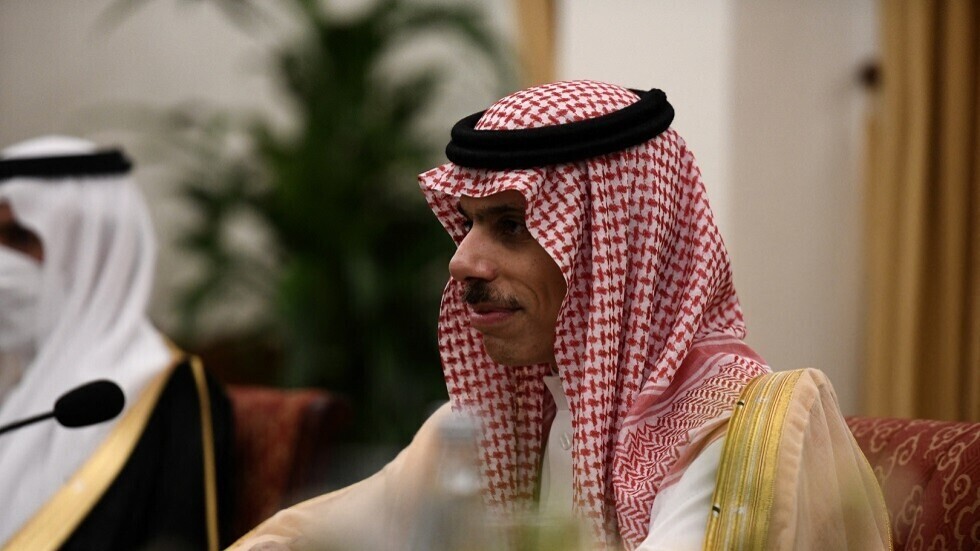 بن فرحان في قمة "بريكس": يجب مواجهة التحديات التي تعيق التنمية المستدامة واحترام سيادة الدول