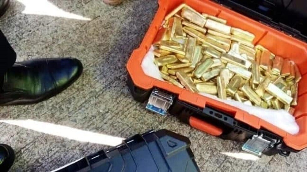 بعد مثولهم أمام المحكمة.. ما عقوبة المصريين والزامبيين المتورطين في قضية "الطائرة الكنز"؟.