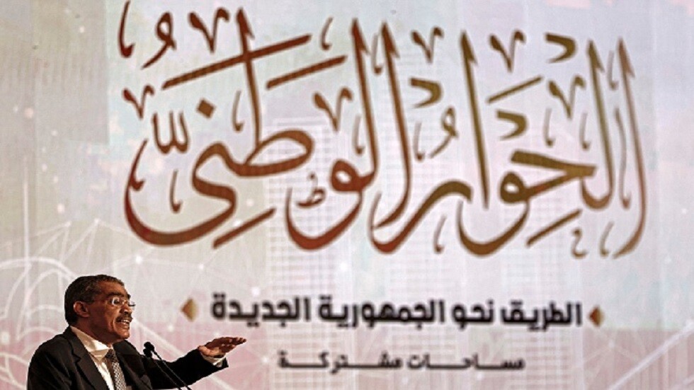 مصر.. مشادة بسبب خلاف حول "السجين السياسي" في "الحوار" ورشوان يرد: عايزين تضيعوها.. ضيعوها
