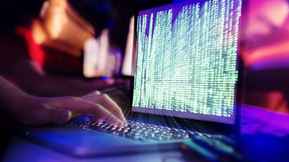 هاكرز روس يهاجمون مواقع وزارة الدفاع البولندية ودول البلطيق الإلكترونية