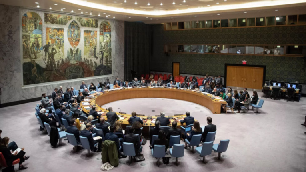 روسيا تطلب عقد اجتماع لمجلس الأمن بشأن توريد الأسلحة الغربية إلى أوكرانيا