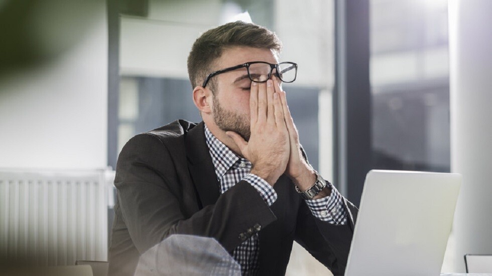 طبيبة تنصح بتجنب تناول السكريات في حالة متلازمة التعب المزمن