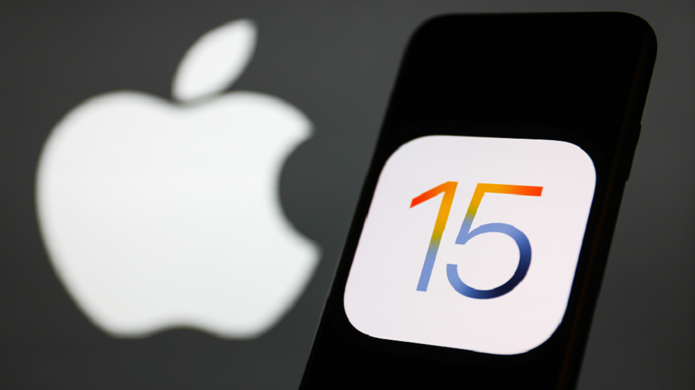 الكشف رسميا عن "آيفون 15"!