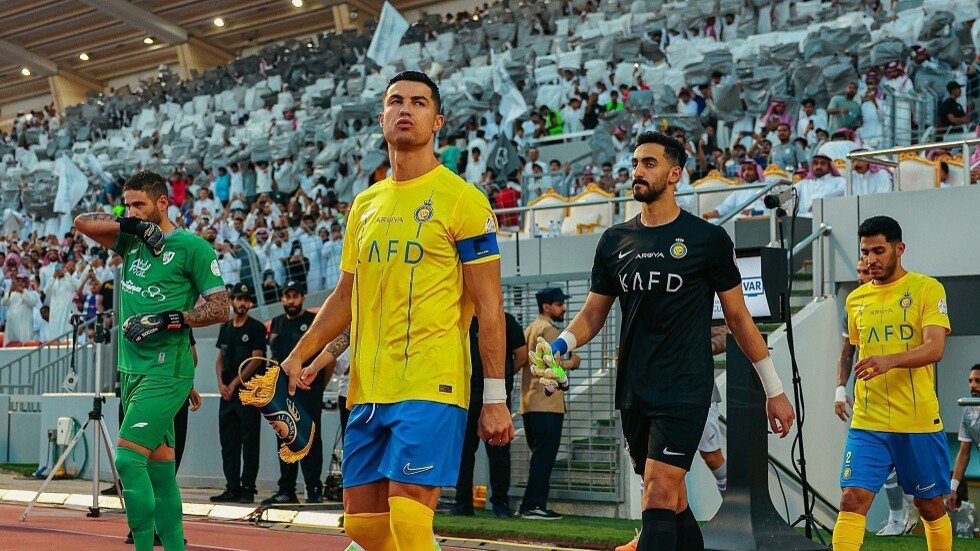 "نحن في بلد مسلم".. طلب غريب من أحد لاعبي الطائي بعد الهزيمة أمام النصر بقيادة رونالدو