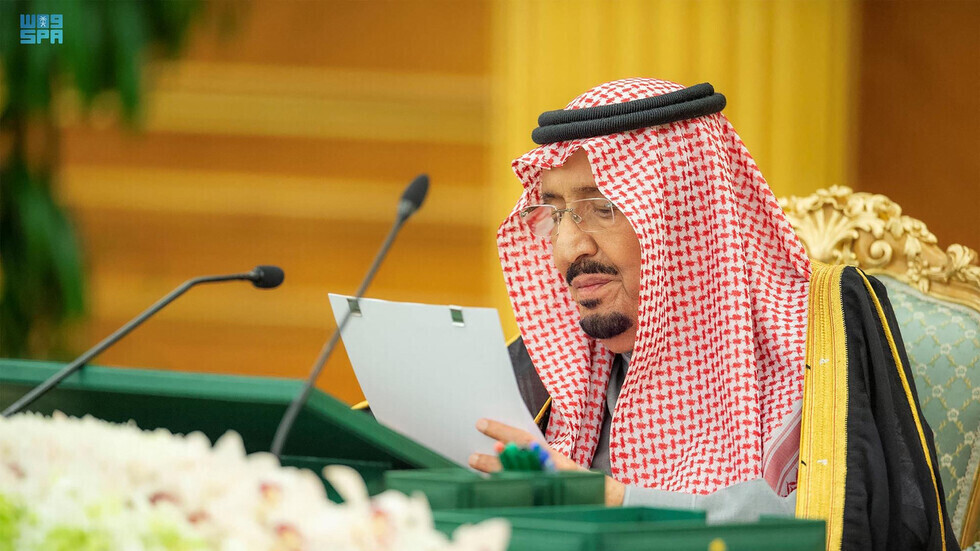 الملك سلمان بن عبد العزيز يدين الهجوم الإرهابي في أنقرة