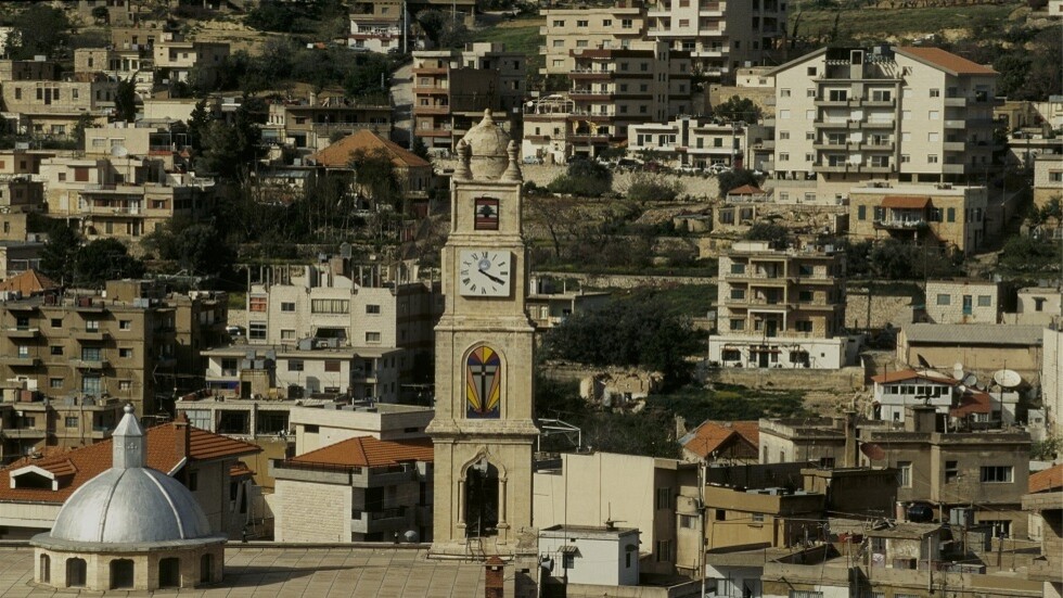 مقتل 4 سجناء وسقوط عدد كبير من الجرحى في تمرد بسجن زحلة اللبناني (فيديو)