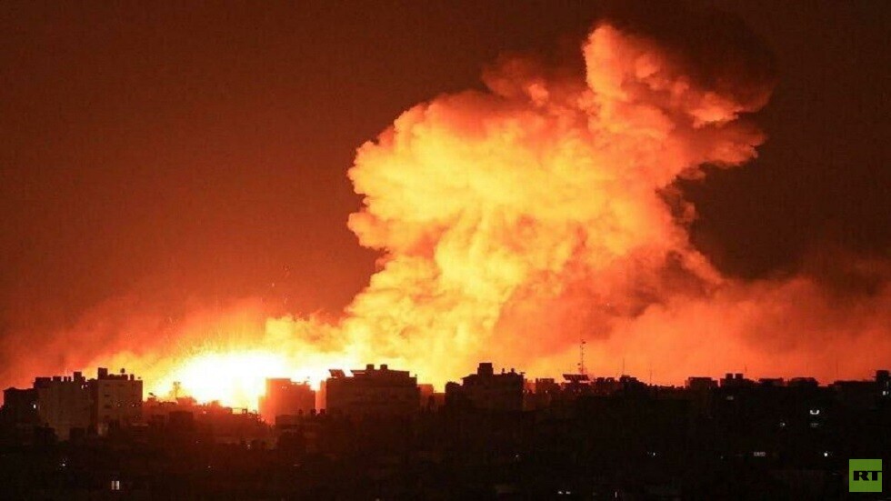 المديرية العامة للدفاع المدني بقطاع غزة: أعداد كبيرة من المواطنين لا تزال تحت أنقاض المنازل