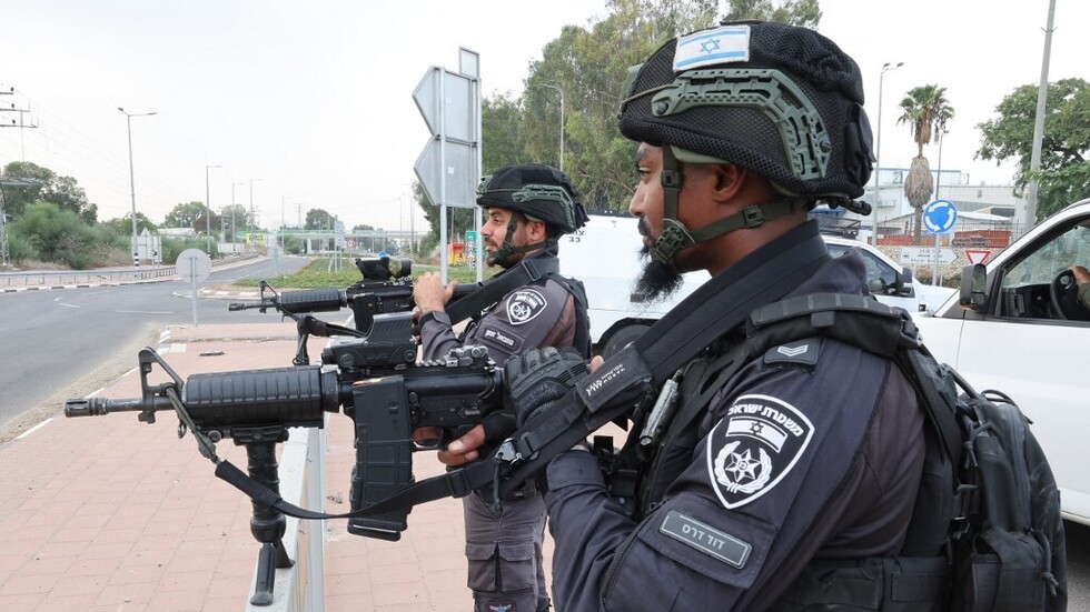 إسرائيل.. إغلاق طرق ونشر 1500 عنصر شرطة تحضيرا لزيارة بايدن