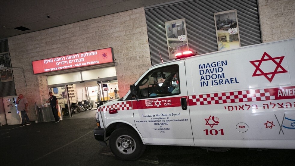 إصابة شخصين وتضرر مبان جراء قصف مستوطنة "نتيفوت" الإسرائيلية بصواريخ فلسطينية (صور)
