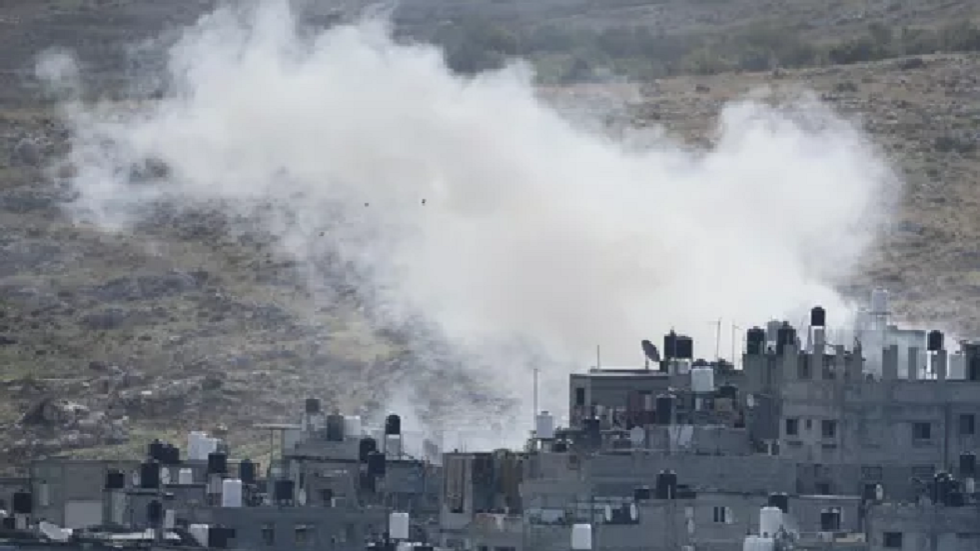 مقتل 3 فلسطينيين وإصابة آخرين بقصف إسرائيلي لمخيم جنين (فيديو)