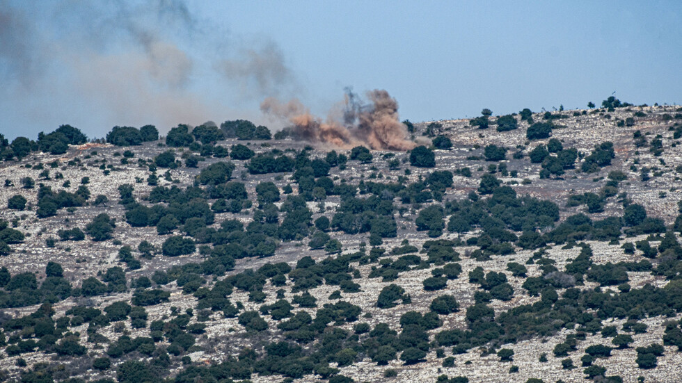 مراسلتنا: الجيش الإسرائيلي يطلق أكثر من 30 قذيفة حارقة ومضيئة في القطاع الغربي جنوب لبنان