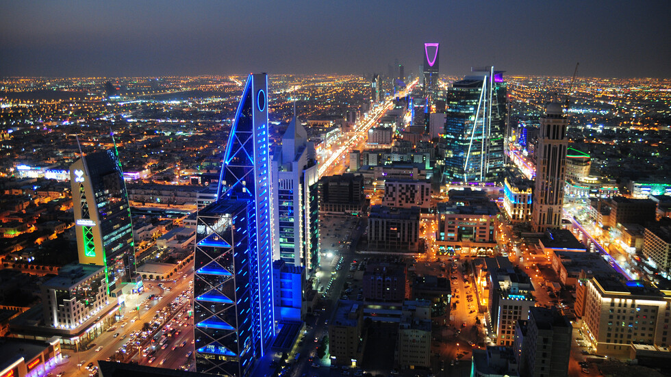 "موديز" ترسم نظرة متفائلة لأداء اقتصاد السعودية في 2024