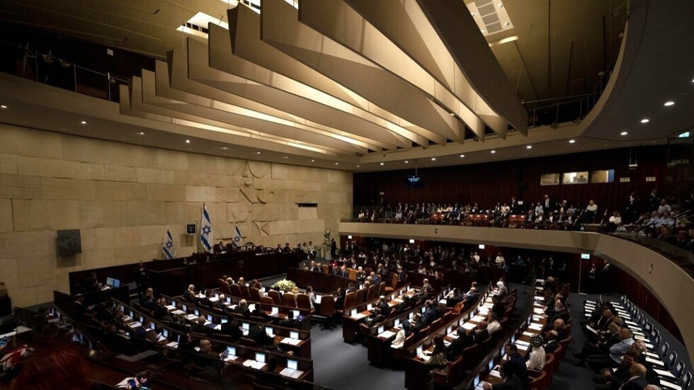نائب رئيس "الكنيست" الإسرائيلي يدعو لحرق غزة